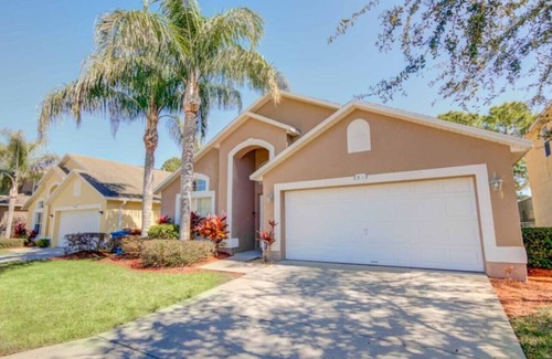 Haines City Villa | Gated Community - Private Pool - Near Disney Area - Free WIFI