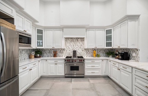 Pinnacle Peak House | Gated Estate Near Troon N. Pool, Hot-tub, Pickleball, Frisbee Golf, Bar & Arcade