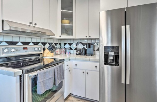 Ludlam House | Gated Southern Miami Home 22 Mi to Downtown!