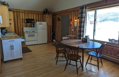 Meeker Cabin | Gates of the Flat Tops at Whiskey Rivers