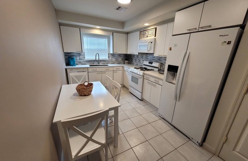 Seaside Heights Apartment | Gateway at the Jersey Shore - 2 Bedrooms and 2 Full baths , sleeps 6