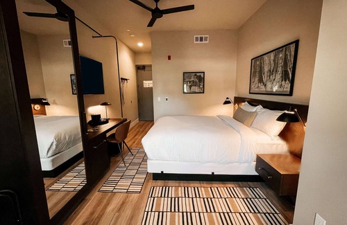 Copperopolis Hotel | Gateway Hotel, Trademark Collection by Wyndham