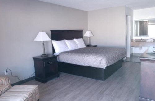 Windsor Forest Hotel | Gateway Inn Savannah