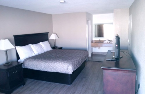 Savannah Hotel | Gateway Inn - Savannah