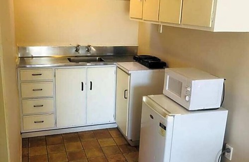 Fenton Street Hotel | Gateway International Motel