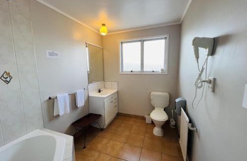Fenton Street Hotel | Gateway International Motel
