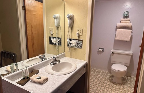 Rifle Hotel | Gateway Lodge