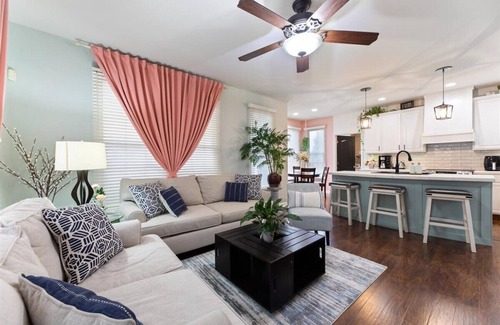 Bellevue House | Gather & Stay Bellevue