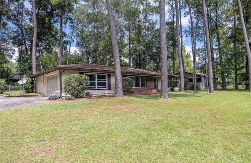 Gainesville House | Gator Ranch House 1.5 Miles From Stadium