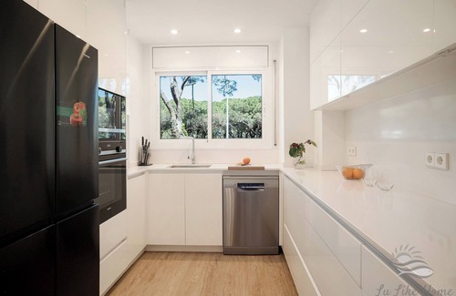 Castelldefels House | Gavà Mar: Villa Lujo 6 Pax Lilis House