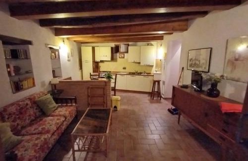 Ravi Apartment | GAVORRANO - Ravi appartamento indipendente