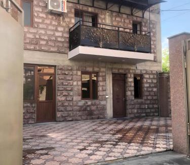 Yerevan Apartment | Gaya's Apartament