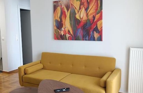 Mousio Apartment | GAYA - the yellow apartment
