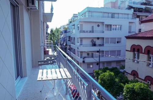 Mousio Apartment | GAYA - the yellow apartment