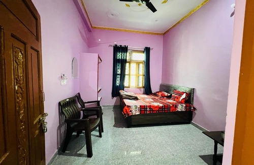 Rudraprayag House | Gayatri Homestay