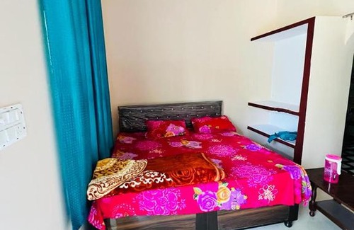 Rudraprayag House | Gayatri Homestay
