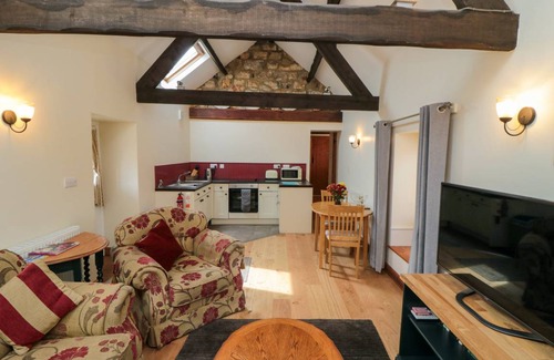 Whitby Cottage | Cabin ∙ 1 bedroom ∙ 2 guests