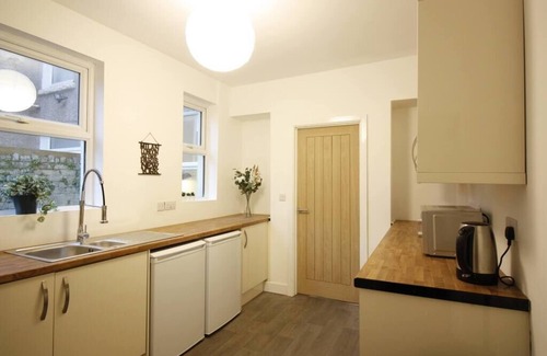 Port Talbot Apartment | Talbot Steel - Place to Stay!