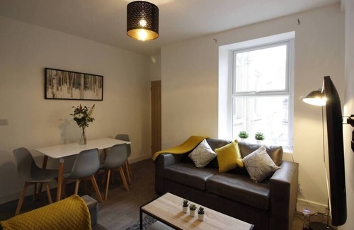 Port Talbot Apartment | Talbot Steel - Place to Stay!