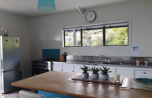 Omapere House | GB’s Grand Bach