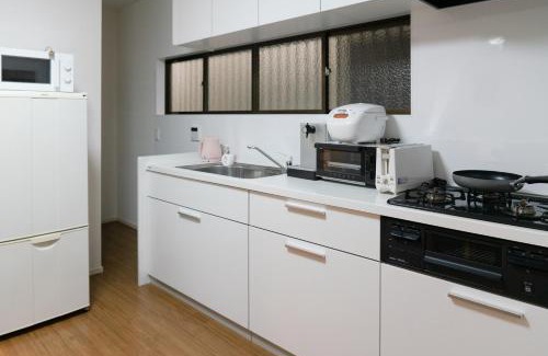 Joto Apartment | GC01/生活してもOKな親切な部屋/3 部屋/最大 6人入居/大阪城/3 ライン駅徒歩7分/清潔