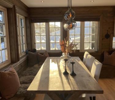 Hol Municipality Apartment | Geilo-Kikut, Ski-In, Ski-Out with Stunning Trails and Perfect Location