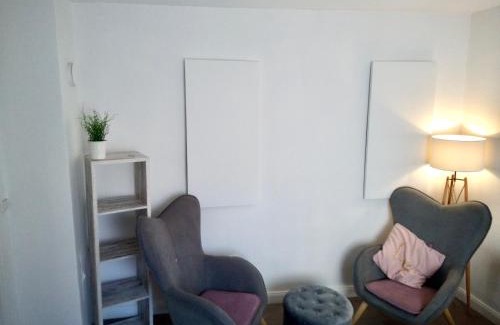 Poppenweiler Apartment | Gemütliche 1 Zimmer Ferienwohnung