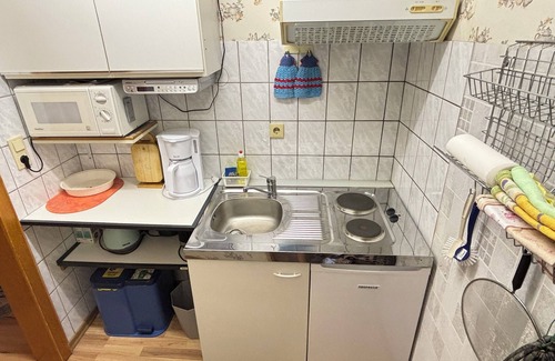 Emden Apartment | Gemütliche 2-raum-wohnung, 2 Pers., Emden am Deich, Parkplatz, Grillplatz, Wlan