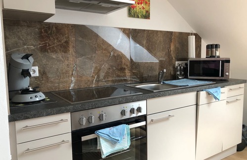 Iznang Apartment | Gemütliche 2-zimmer WHG mit Balkon/parkplatz Ost/Halbinsel Höri/bodensee
