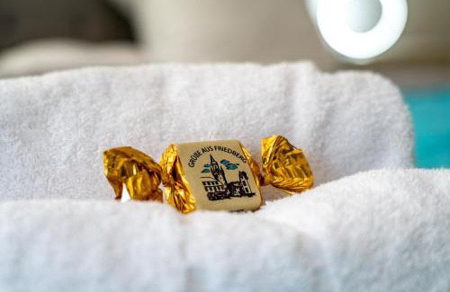 Friedberg Apartment | Gemütliche 2-Zimmer Wohnung - Balkon - Parkplatz - Smart TV - Arbeitsplatz