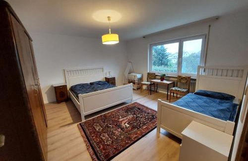 Baltringen House | Gemütliche 4-Zimmer Wohnung mit Garten