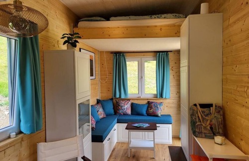 Reichenau an der Rax Apartment | Gemütliches Tiny House für Maximal Zwei Personen mit Voll Ausgestatteter Küche