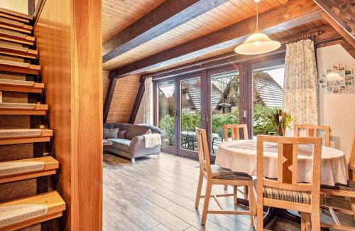 Immenstaad am Bodensee House | Gemütliches Nurdachhaus Bodensee