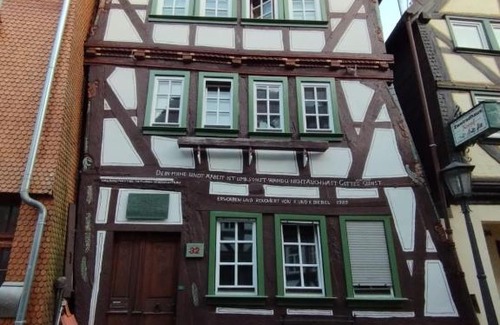 Alsfeld Apartment | Gemütliche Erdgeschosswohnung im historischen Fachwerkhaus in Alsfeld