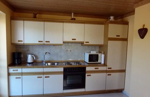 Blaibach Apartment | Gemütliche Ferienwohnung (48qm) mit Balkon
