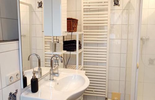 Fredesdorf Apartment | Gemütliche Ferienwohnung