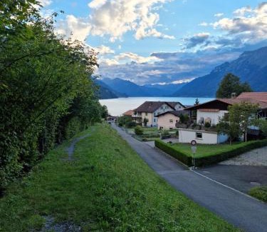Schwanden bei Brienz Apartment | Gemütliche Ferienwohnung zwischen See und Bergen