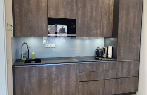 Ueberlingen Apartment | Gemütliche Großzügige Ferienwohnung mit Balkon auf dem Biohof am Bodensee