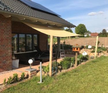 Salzhausen Apartment | Gemütliche, großzügige Ferienwohnung