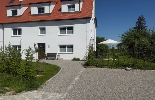 Unterallgau Apartment | Gemütliche, Neue 100m2 Ferienwohnung mit Privater Sauna