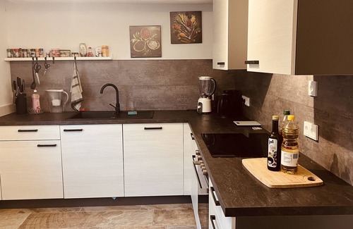 Geseke Apartment | Gemütliche Wohnung Oben auf dem Berg auf dem Ponyhof. Haustiere Willkommen