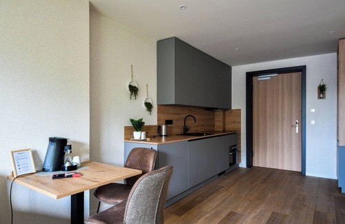 Edewecht Apartment | Gemütliche Zimmer/appartements/monteurwohnungen 10minuten zum Zwischenahnermeer