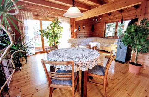 Schnepfenthal-Rodichen House | Gemütliches Blockhaus am Wald mit großem Garten
