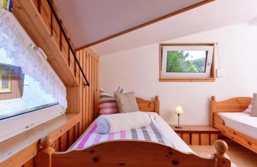 Breitenbrunn/Erzgeb. Ski Chalet | Gemütliches Chalet in Rittersgrün in Waldnähe