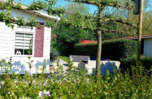Baarland House | Gemütliches Chalet mit Terrasse