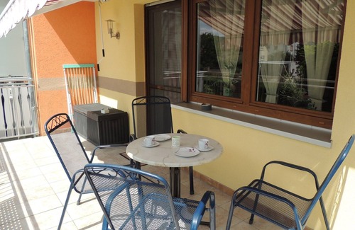 Kemmern Apartment | Gemütliches Feriendomizil (45qm) mit Sonnenterrasse und Parkmöglichkeit