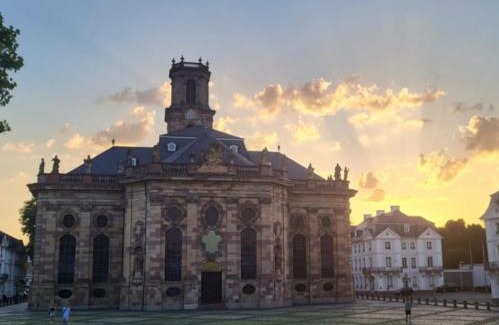 Saarbruecken House | Gemütliches Zimmer in der Saarbrücker Innenstadt