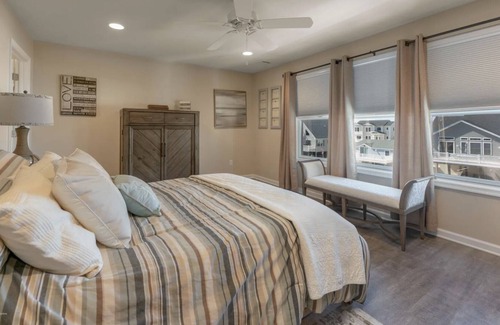 Beach Haven West House | Gem of Beach Haven West! Beautiful bay front home minutes from Long Beach Island