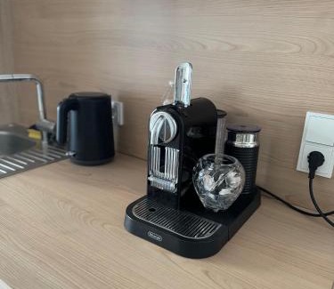 Ginsheim-Gustavsburg House | Gemuetliches helles Zimmer mit guter Anbindung nach Mainz und Wiesbaden Gemeinschaftsbadezimmer