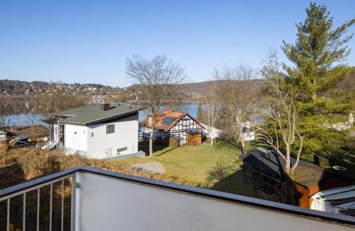 Scheid House | Gemutliche 93m2Fewo mit 2 Schlafzimmern und seitlichem Seeblick vom Balkon
